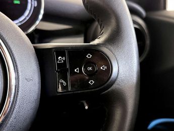 MINI Electric Hatch Cooper SE 32.6kWh Level 2 Hatchback 3dr Electric Auto (184 ps)