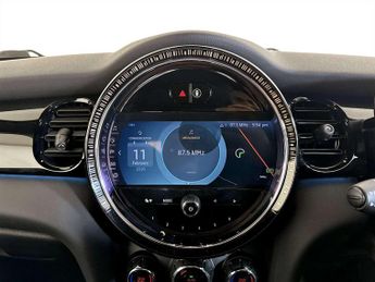 MINI Electric Hatch Cooper SE 32.6kWh Level 2 Hatchback 3dr Electric Auto (184 ps)