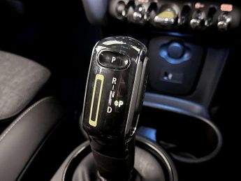 MINI Electric Hatch Cooper SE 32.6kWh Level 2 Hatchback 3dr Electric Auto (184 ps)