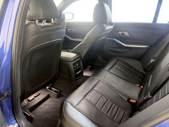 BMW 3 Series 2.0 330e 12kWh M Sport Touring 5dr Petrol Plug-in Hybrid Auto Eu