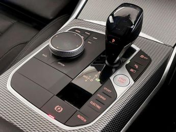 BMW 3 Series 2.0 330e 12kWh M Sport Touring 5dr Petrol Plug-in Hybrid Auto Eu