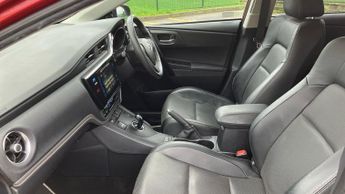 Toyota Auris 1.8 VVT-h Excel CVT Euro 6 (s/s) 5dr