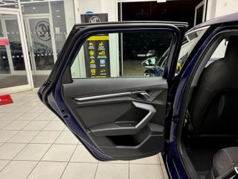 Audi A3 1.5 TFSI 30 Sport Sportback S Tronic Euro 6 (s/s) 5dr