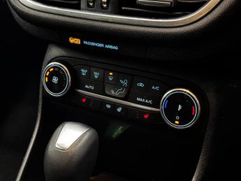 Ford Fiesta 1.0T EcoBoost MHEV Titanium X DCT Euro 6 (s/s) 5dr