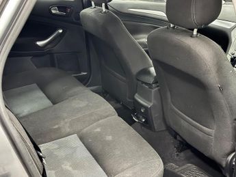 Ford Mondeo 2.0 TDCi Zetec 5dr