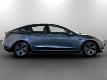 Tesla Model 3 Standard Range Plus Saloon 4dr Electric Auto RWD (241 bhp)