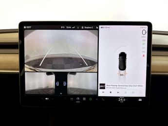 Tesla Model 3 Standard Range Plus Saloon 4dr Electric Auto RWD (241 bhp)