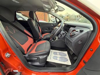 Renault Captur 1.2 TCe Dynamique S MediaNav EDC Euro 5 5dr