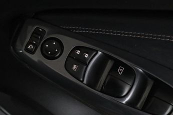 Nissan Juke 1.0 DIG-T N-Connecta Euro 6 (s/s) 5dr