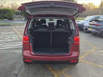 Volkswagen Touran 1.4 TSI SE DSG Euro 5 5dr