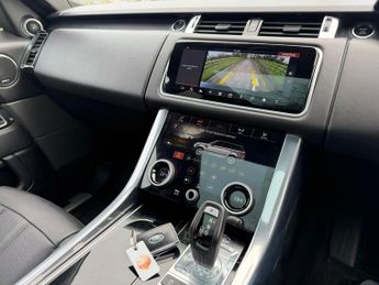 Land Rover Range Rover Sport 3.0 D300 MHEV HSE Dynamic Black Auto 4WD Euro 6 (s/s) 5dr