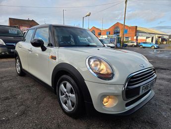 MINI Hatch 1.5 Cooper Auto Euro 6 (s/s) 5dr