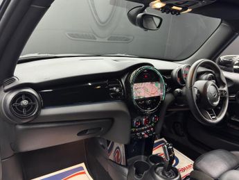 MINI Hatch 2.0 Cooper S Sport Steptronic Euro 6 (s/s) 3dr