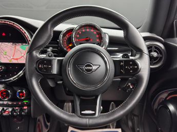 MINI Hatch 2.0 Cooper S Sport Steptronic Euro 6 (s/s) 3dr