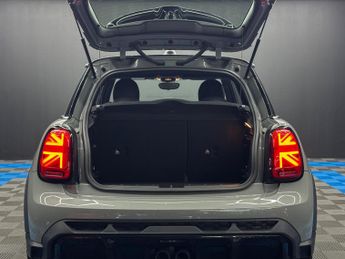 MINI Hatch 2.0 Cooper S Sport Steptronic Euro 6 (s/s) 3dr