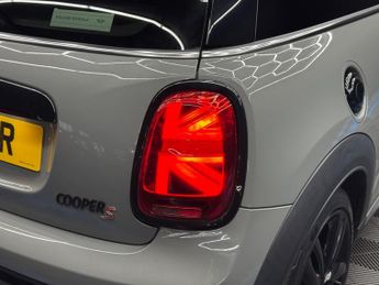 MINI Hatch 2.0 Cooper S Sport Steptronic Euro 6 (s/s) 3dr