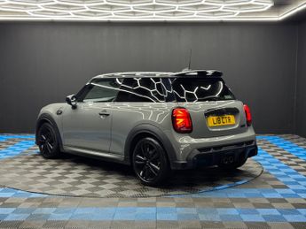 MINI Hatch 2.0 Cooper S Sport Steptronic Euro 6 (s/s) 3dr