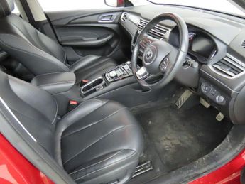 MG MG5 61.1kWh Exclusive Long Range Auto 5dr