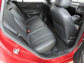 MG MG5 61.1kWh Exclusive Long Range Auto 5dr
