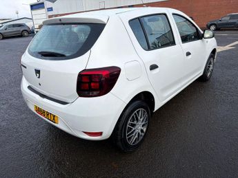 Dacia Sandero 0.9 TCe Essential Euro 6 (s/s) 5dr
