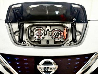Nissan Leaf 40kWh N-Connecta Auto 5dr