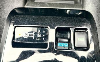 Nissan Leaf 40kWh N-Connecta Auto 5dr