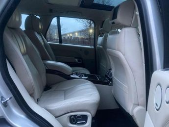 Land Rover Range Rover 4.4 SD V8 Autobiography Auto 4WD Euro 5 5dr