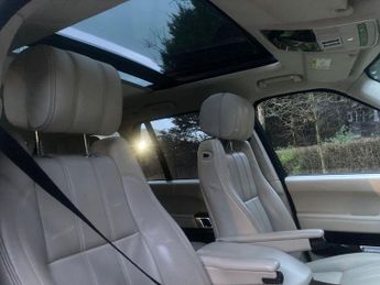 Land Rover Range Rover 4.4 SD V8 Autobiography Auto 4WD Euro 5 5dr