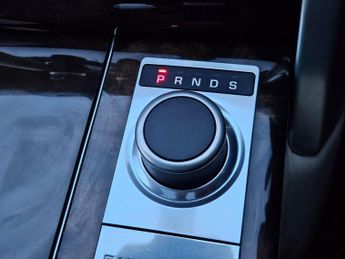 Land Rover Range Rover 4.4 SD V8 Autobiography Auto 4WD Euro 5 5dr