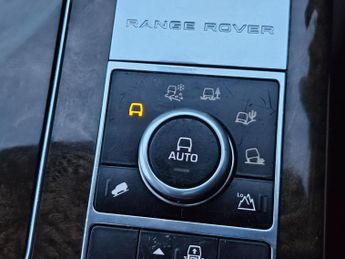 Land Rover Range Rover 4.4 SD V8 Autobiography Auto 4WD Euro 5 5dr