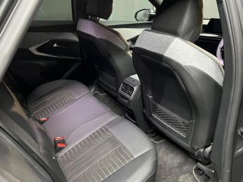 Peugeot E-3008 73kWh GT Auto 5dr
