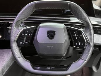 Peugeot E-3008 73kWh GT Auto 5dr