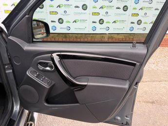 Dacia Duster 1.5 dCi SE Summit EDC Euro 6 (s/s) 5dr