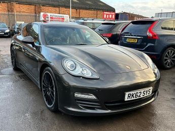Porsche Panamera 3.0D V6 TiptronicS Euro 5 5dr