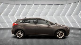 Ford Focus 1.0T EcoBoost Zetec Auto Euro 6 (s/s) 5dr