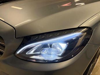 Mercedes-Benz C Class 1.6 C200d AMG Line (Premium) G-Tronic+ Euro 6 (s/s) 4dr