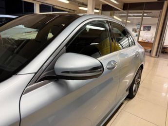 Mercedes-Benz C Class 1.6 C200d AMG Line (Premium) G-Tronic+ Euro 6 (s/s) 4dr