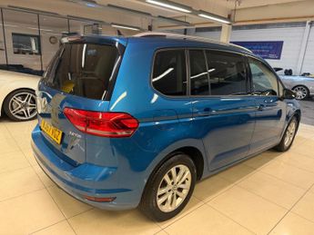 Volkswagen Touran 2.0 TDI SE Family DSG Euro 6 (s/s) 5dr