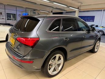 Audi Q5 2.0 TDI S line Plus S Tronic quattro Euro 5 (s/s) 5dr
