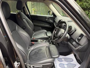 MINI Countryman 1.5 7.6kWh Cooper SE Exclusive Auto ALL4 Euro 6 (s/s) 5dr