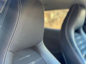 Mercedes-Benz GLA 1.6 GLA180 Urban Edition 7G-DCT Euro 6 (s/s) 5dr