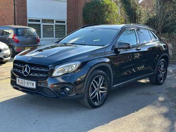 Mercedes-Benz GLA 1.6 GLA180 Urban Edition 7G-DCT Euro 6 (s/s) 5dr