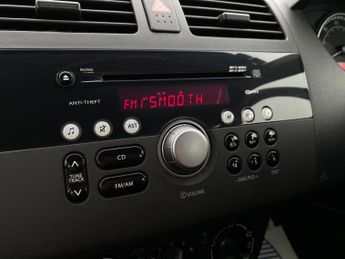 Suzuki Swift 1.3 SZ3 5dr