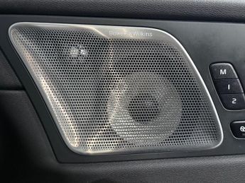 Volvo XC60 2.0 B5 MHEV Inscription Pro Auto AWD Euro 6 (s/s) 5dr