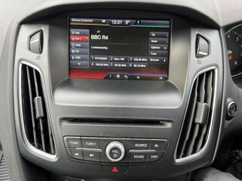 Ford Focus 1.6 Titanium Powershift Euro 6 5dr