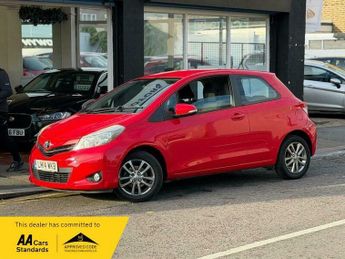 Toyota Yaris 1.0 VVT-i Icon Plus Euro 5 3dr