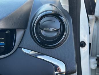 Renault Zoe 22kWh Dynamique Nav Hatchback 5dr Electric Auto (i, Quick Charge