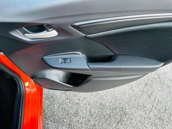 Honda Jazz 1.3 i-VTEC S Hatchback 5dr Petrol CVT Euro 6 (s/s) (102 ps)