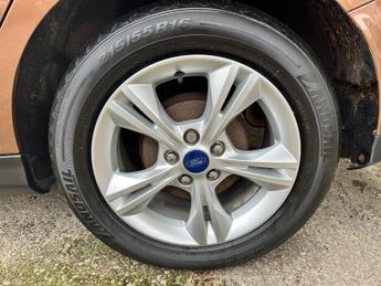 Ford Focus 1.6 Zetec Powershift Euro 5 5dr
