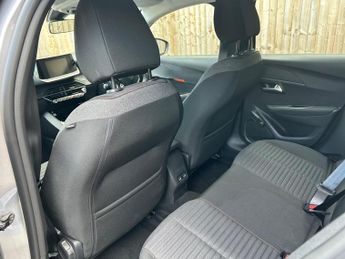 Peugeot E-208 50kWh Active Auto 5dr
